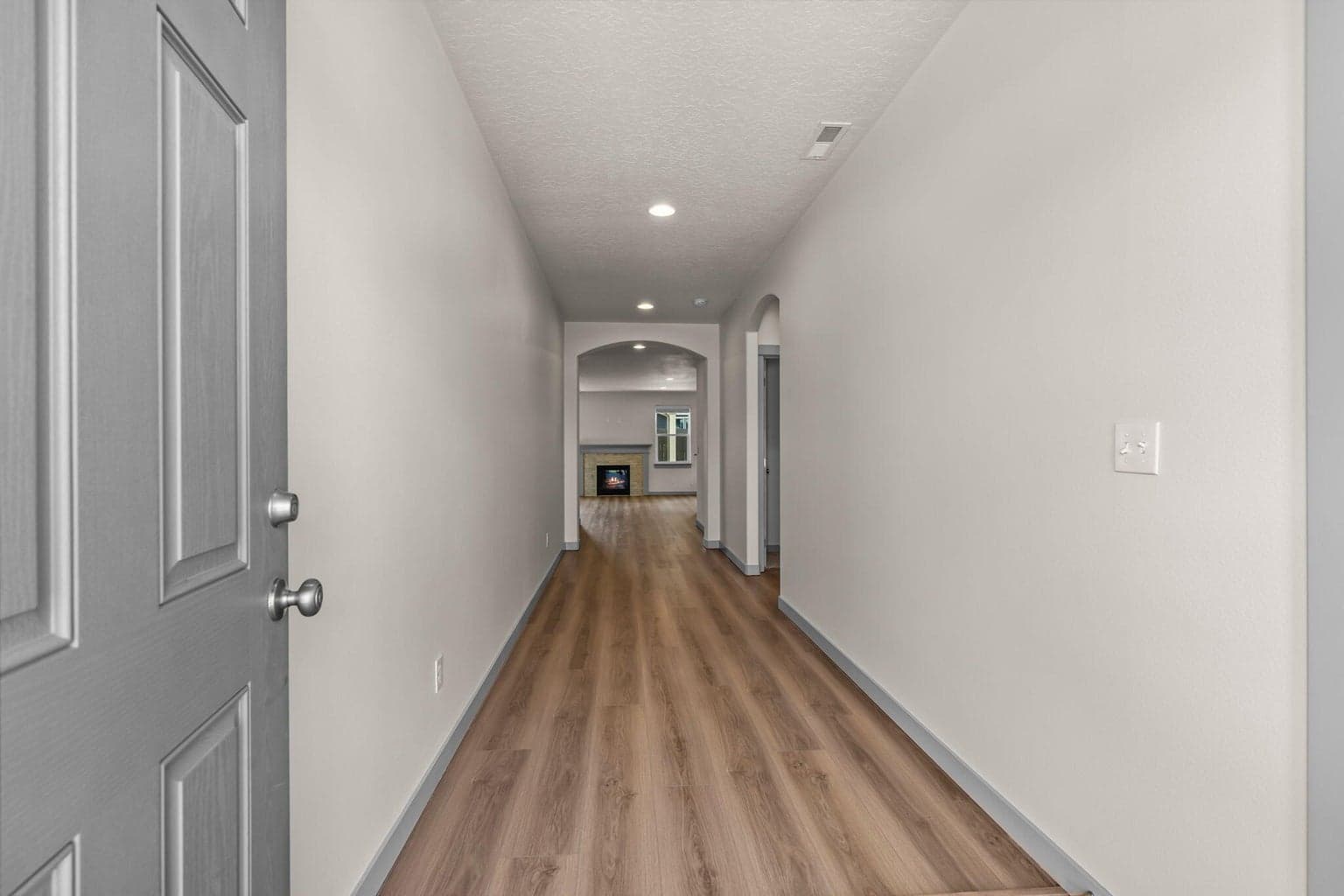 Photo of 2428 Kingwood 5 of 29