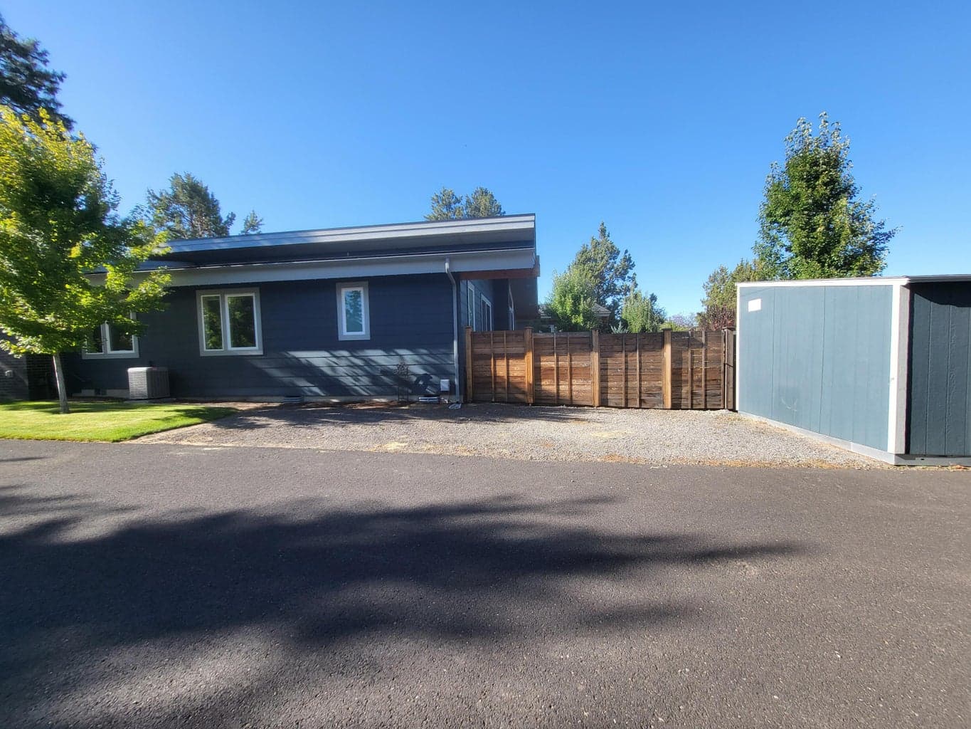 Photo of 61406 Duncan Lane 38 of 42