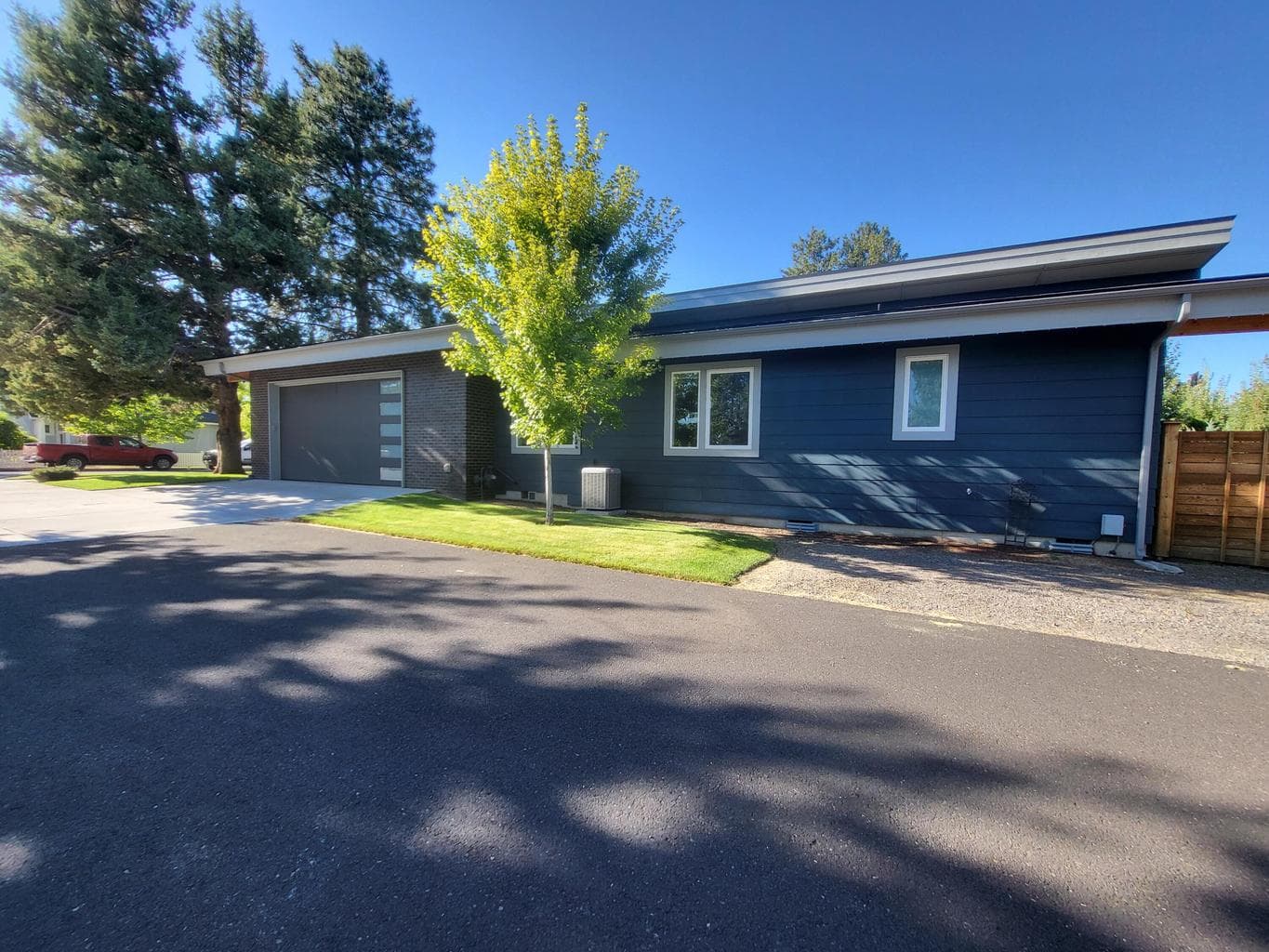 Photo of 61406 Duncan Lane 39 of 42