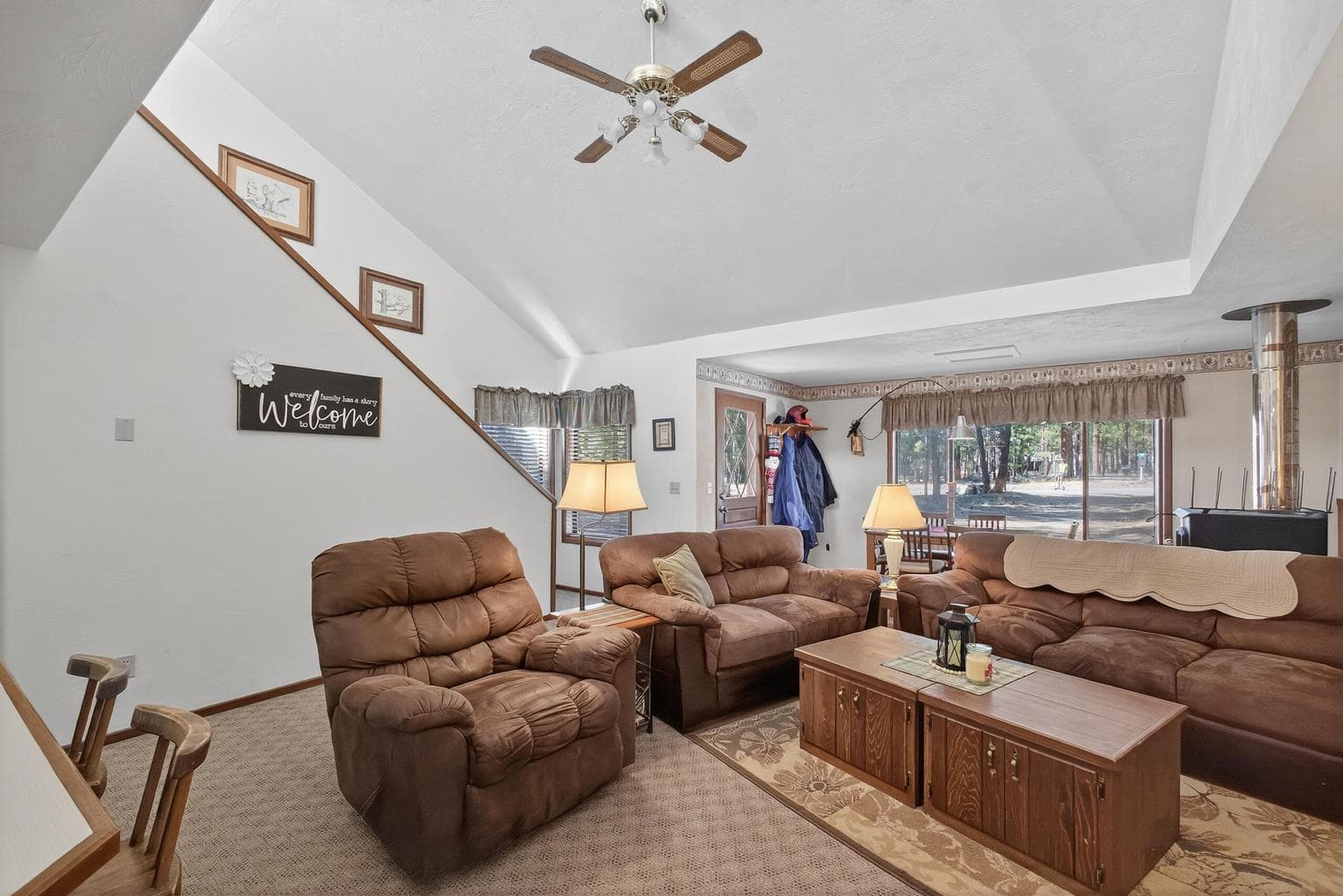 Photo of 14675 White Pine Way 10 of 30