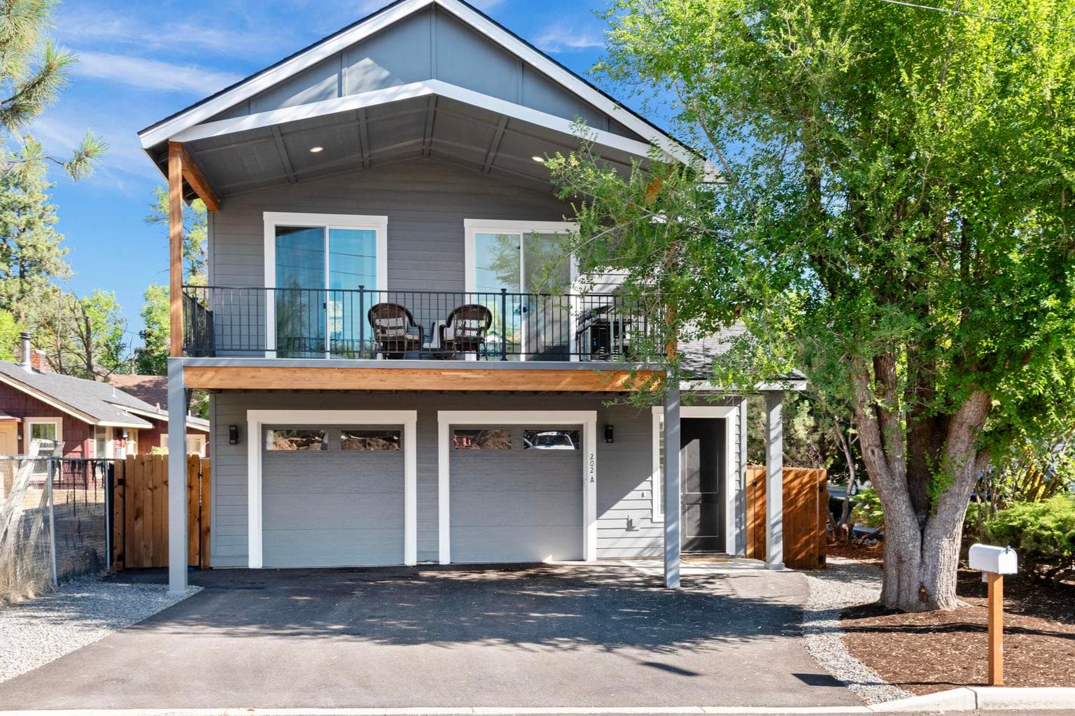 Photo of 202 Thurston 2 of 32