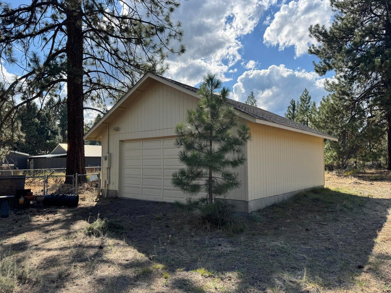 Photo of 60215 Cheyenne 5 of 26