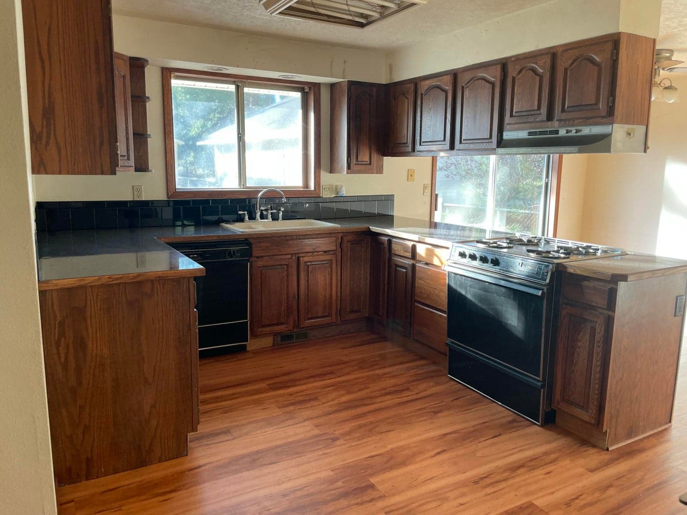 Photo of 60215 Cheyenne Road 10 of 26