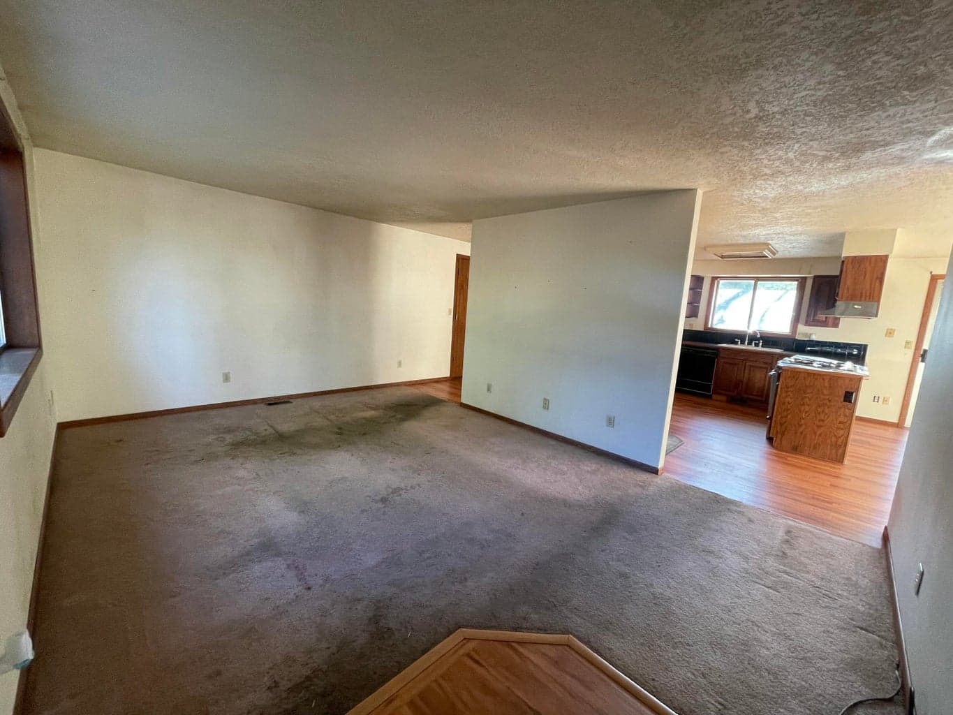 Photo of 60215 Cheyenne Road 14 of 26