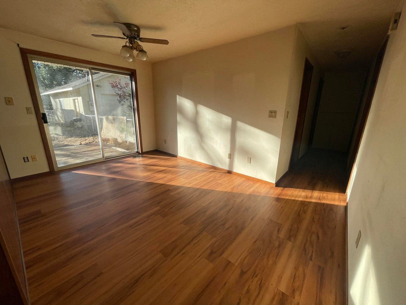 Photo of 60215 Cheyenne Road 12 of 26