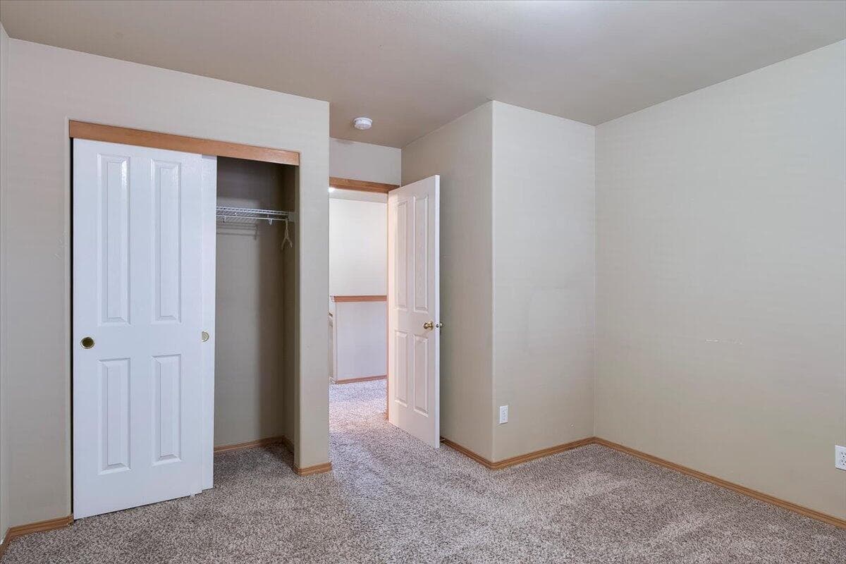 Photo of 2813 SW Indian Circle 15 of 22
