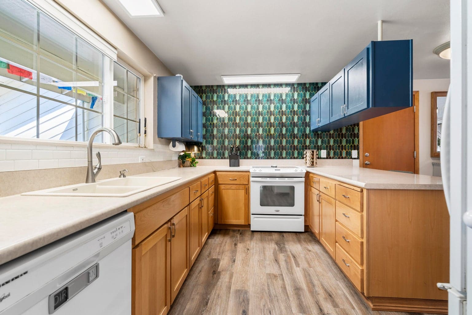 Photo of 21081 Gardenia Avenue 18 of 44