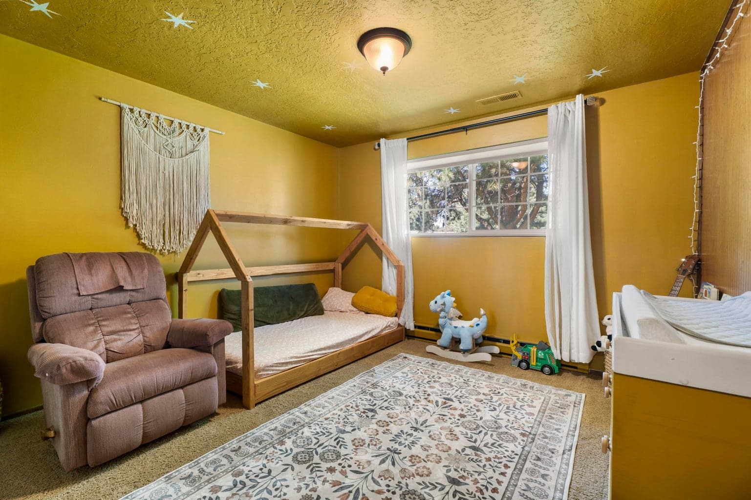 Photo of 21081 Gardenia Avenue 25 of 44