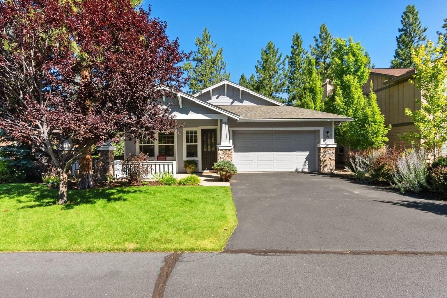 Photo of 61417 Cultus Lake 1 of 38