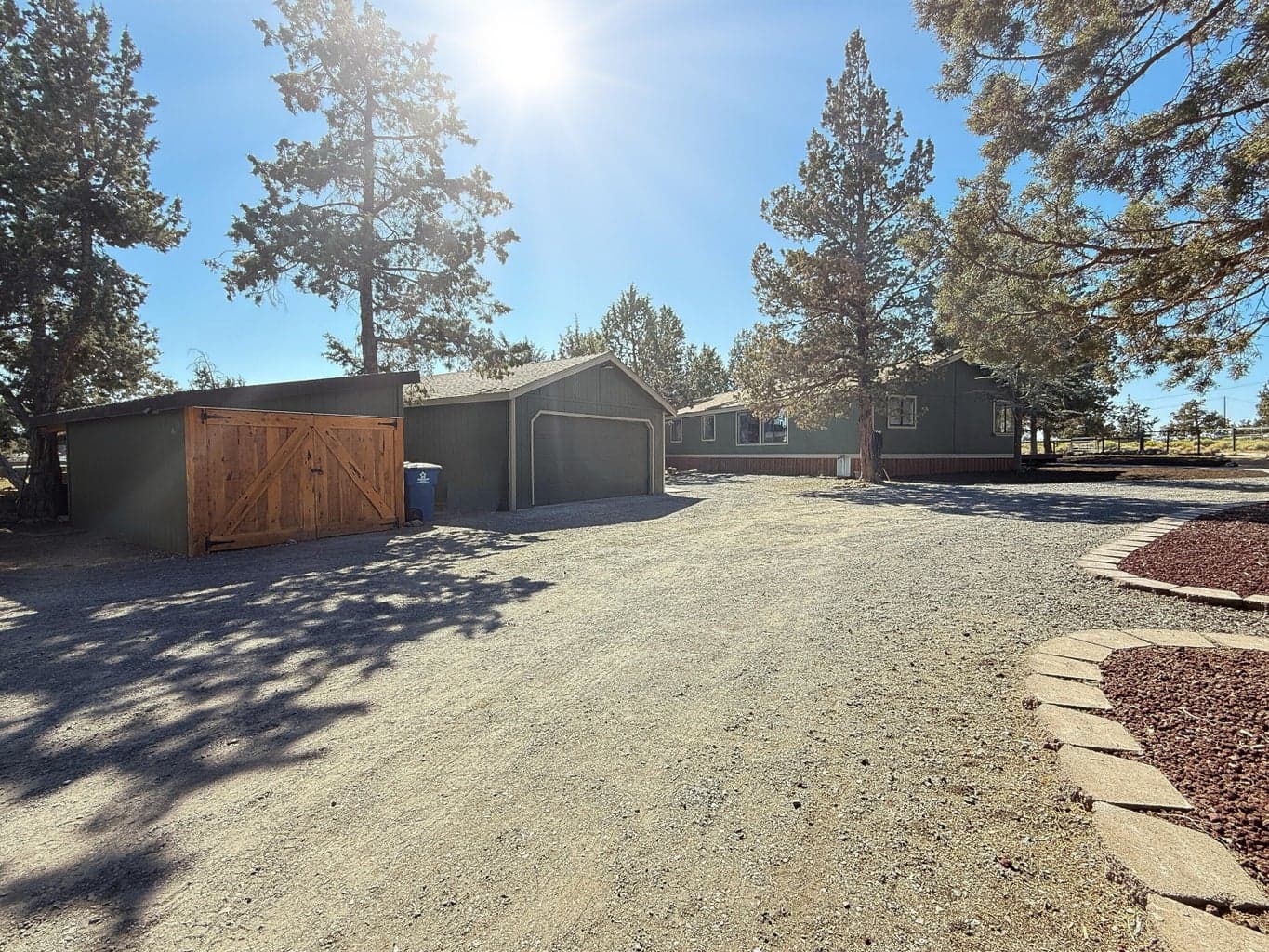 Photo of 20851 89th 1 of 39