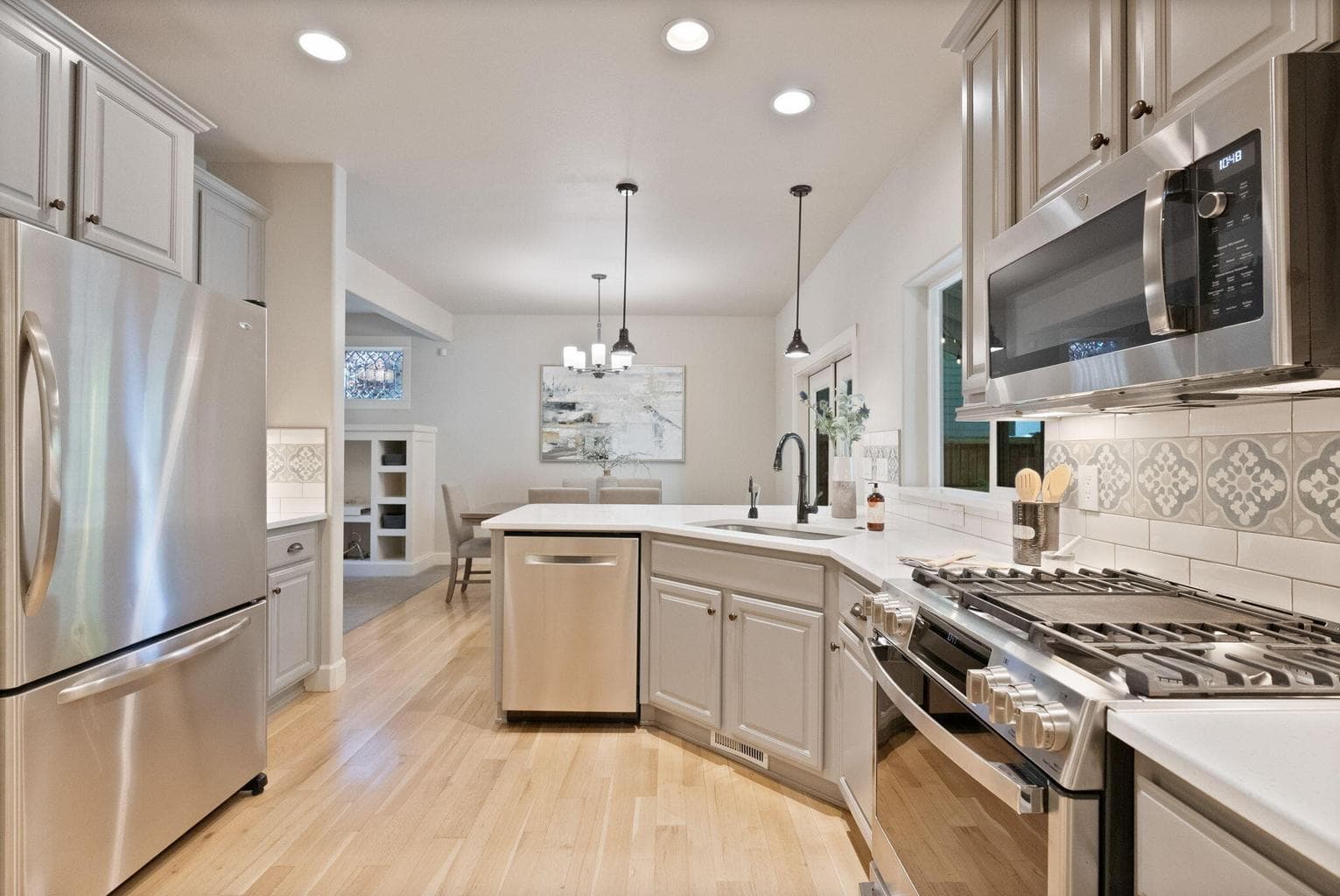Photo of 20421 Aberdeen Drive 14 of 66
