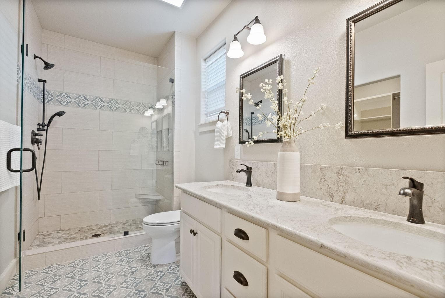 Photo of 20421 Aberdeen Drive 23 of 66