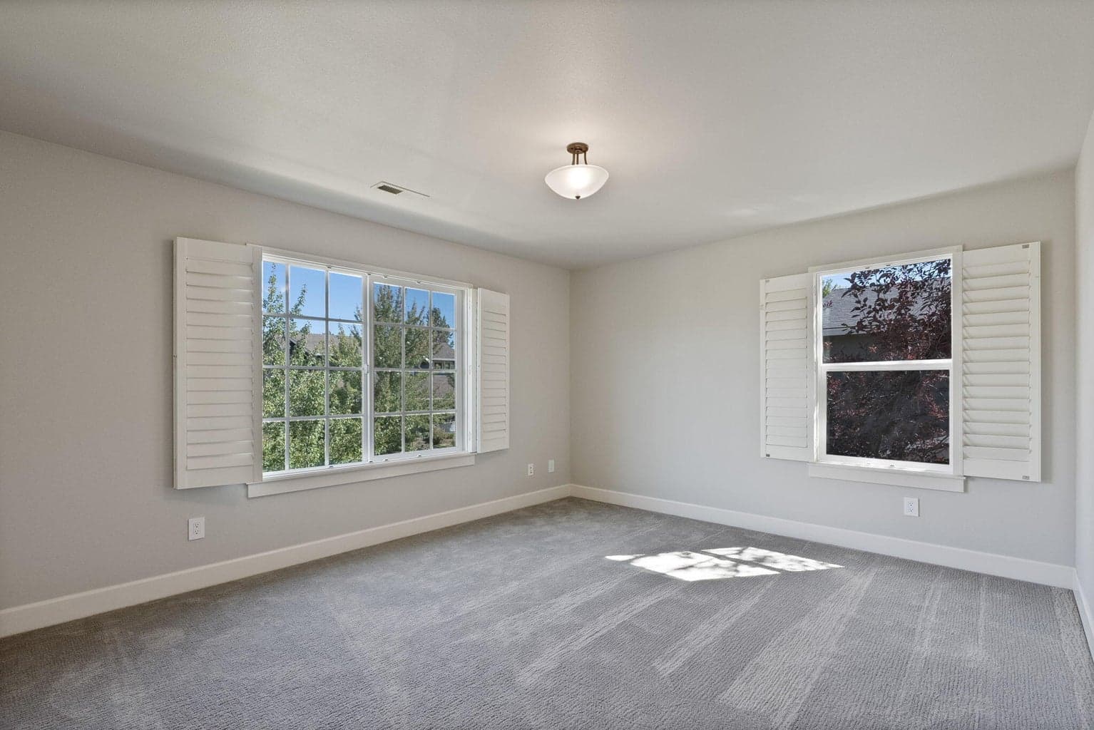 Photo of 20421 Aberdeen Drive 32 of 66