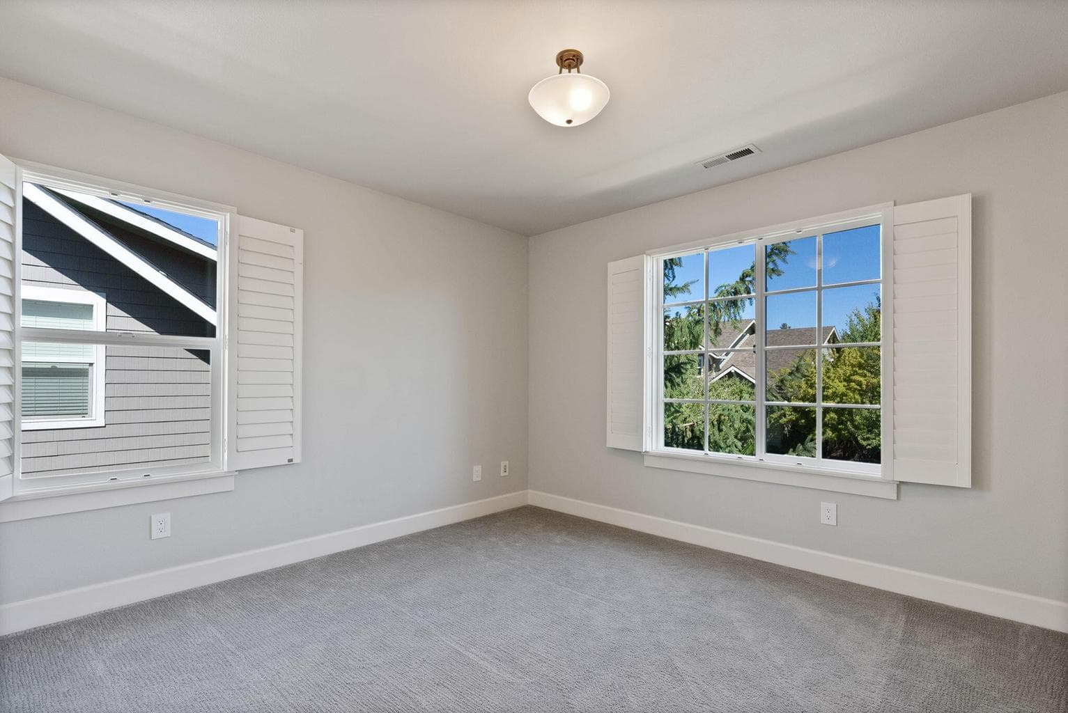 Photo of 20421 Aberdeen Drive 34 of 66