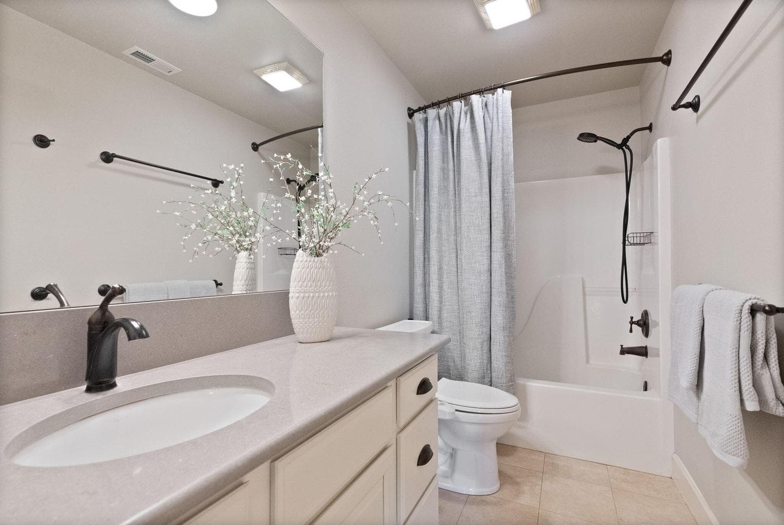 Photo of 20421 Aberdeen Drive 36 of 66