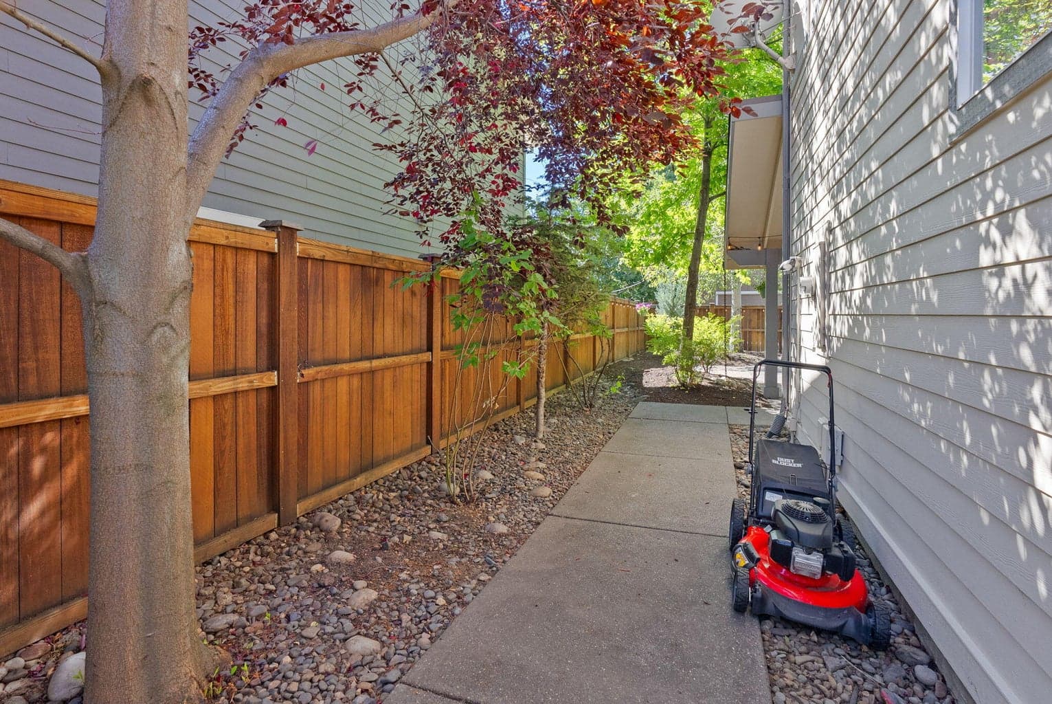 Photo of 20421 Aberdeen Drive 54 of 66