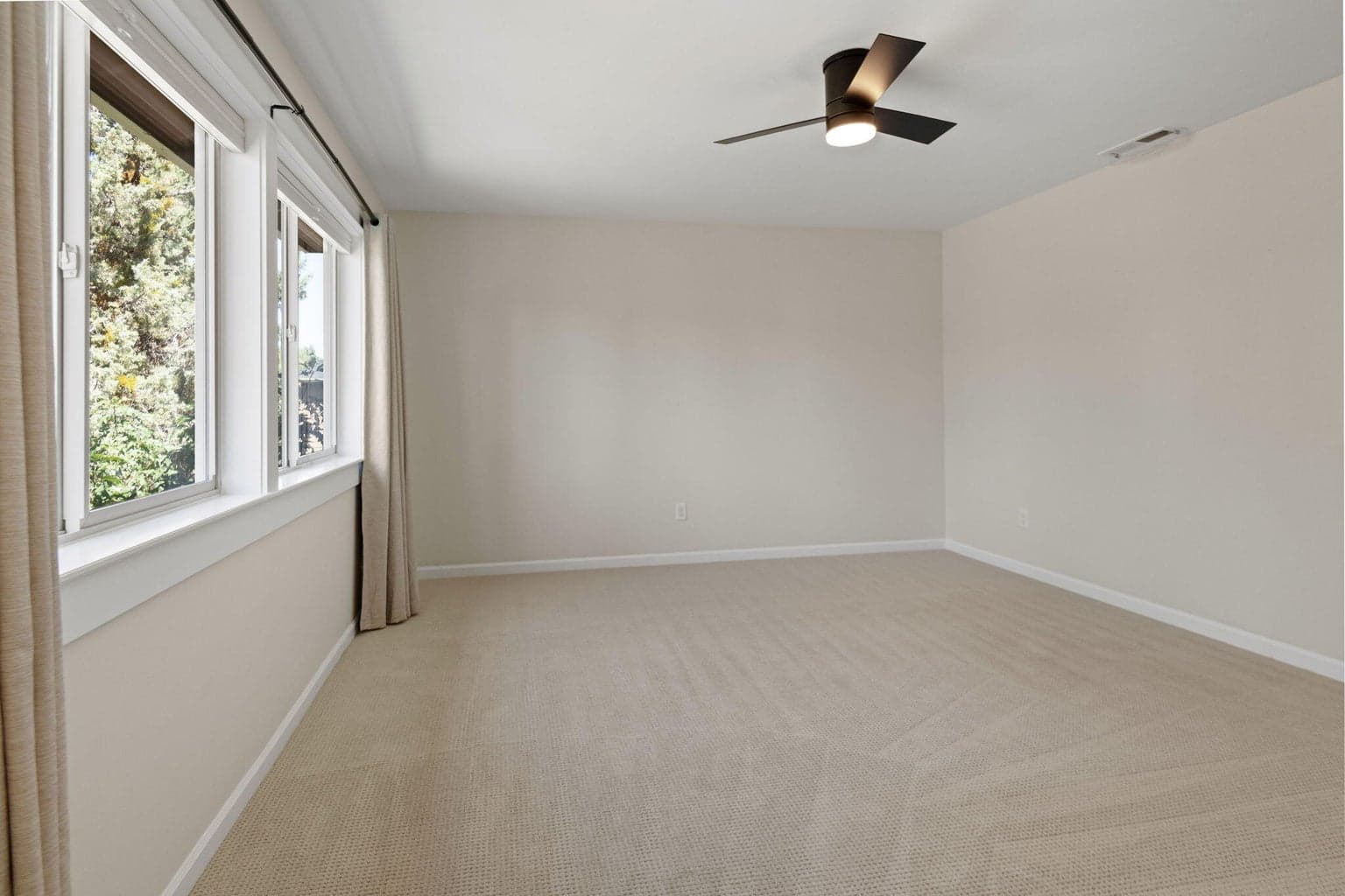 Photo of 63089 Dakota Drive 23 of 55