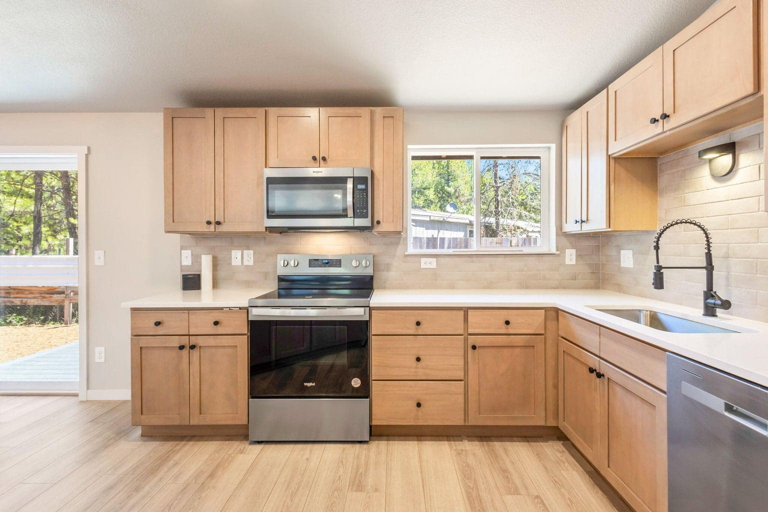 Photo of 16769 S Century Drive 12 of 34
