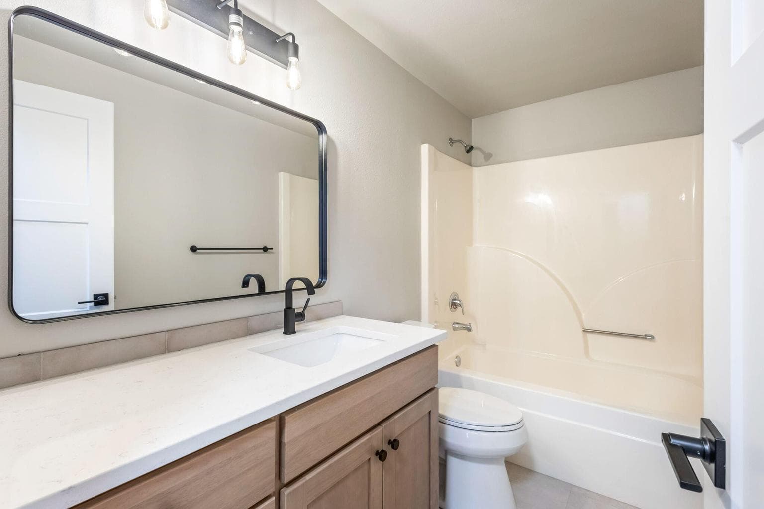 Photo of 16769 S Century Drive 24 of 34