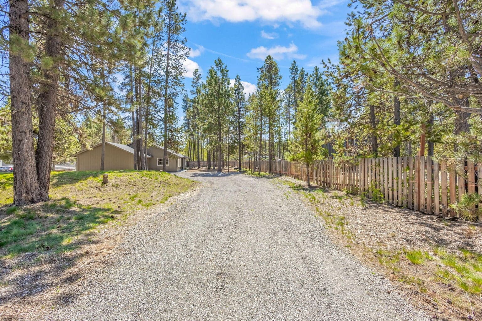Photo of 16769 S Century Drive 32 of 34