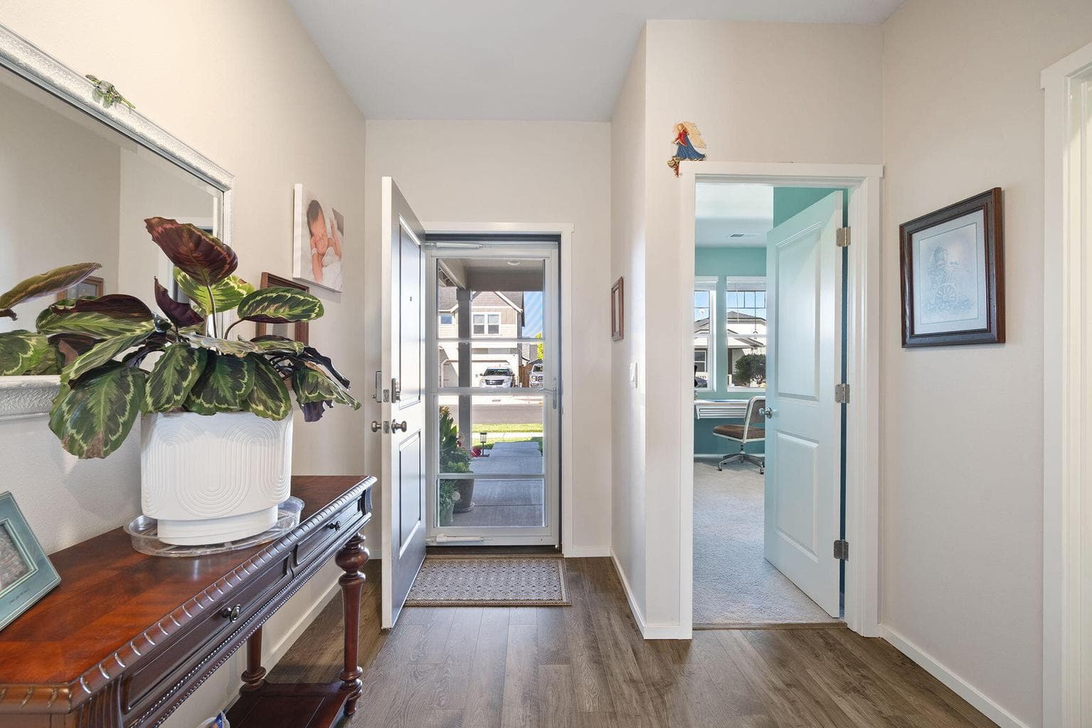 Photo of 388 Stetson 4 of 43