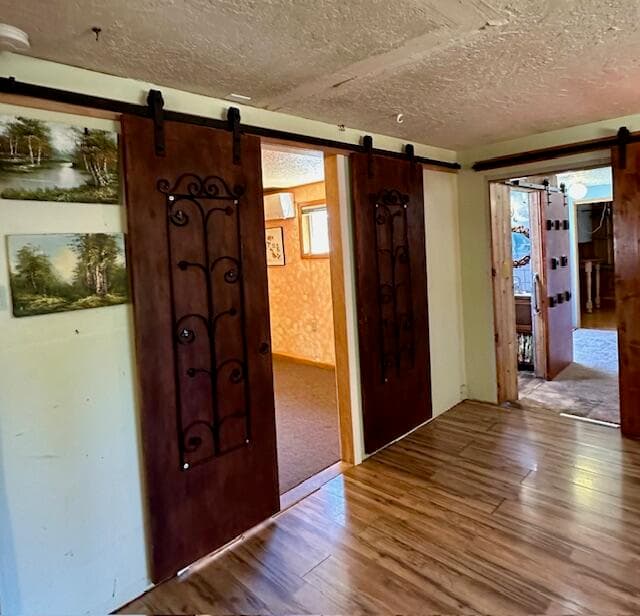 Photo of 15681 Blue Bird Lane 8 of 44