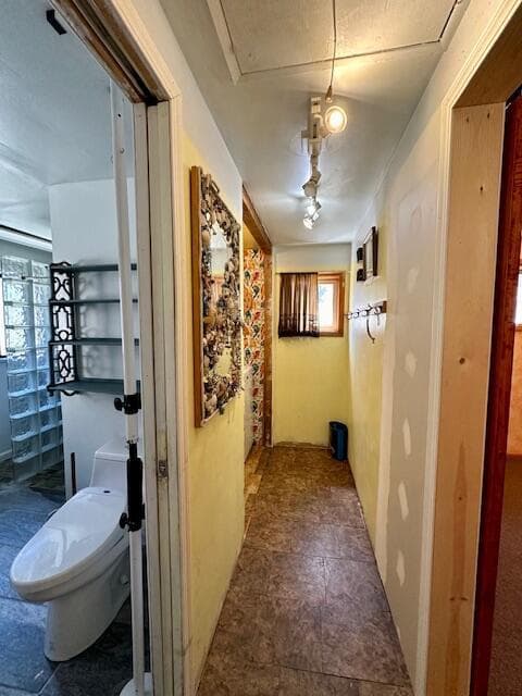 Photo of 15681 Blue Bird Lane 23 of 44