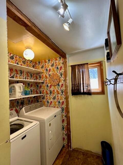 Photo of 15681 Blue Bird Lane 22 of 44