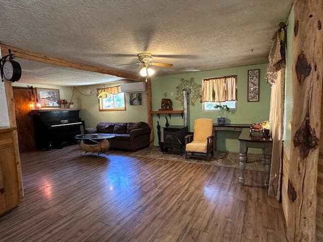 Photo of 15681 Blue Bird Lane 7 of 44