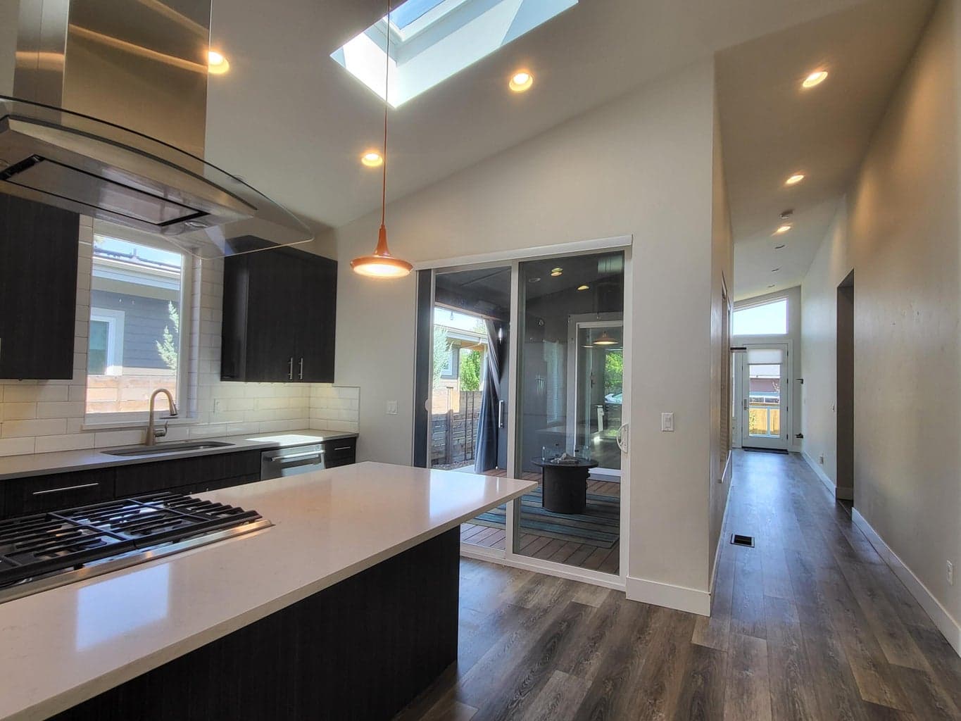Photo of 61406 Duncan Lane 9 of 42