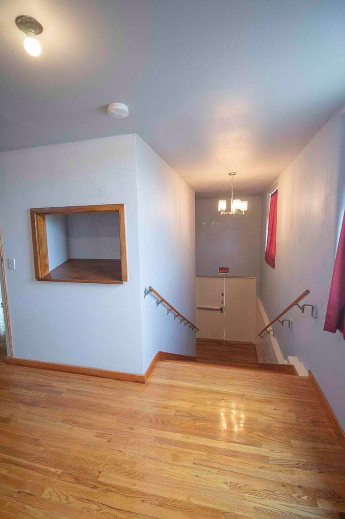 Photo of 520 S 5th Street 11 of 21