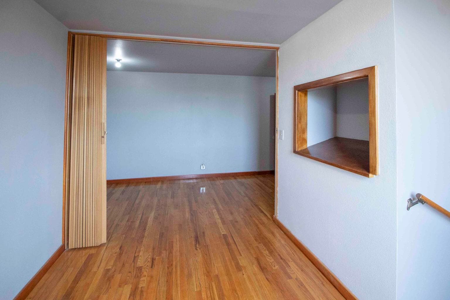 Photo of 520 S 5th Street 10 of 21