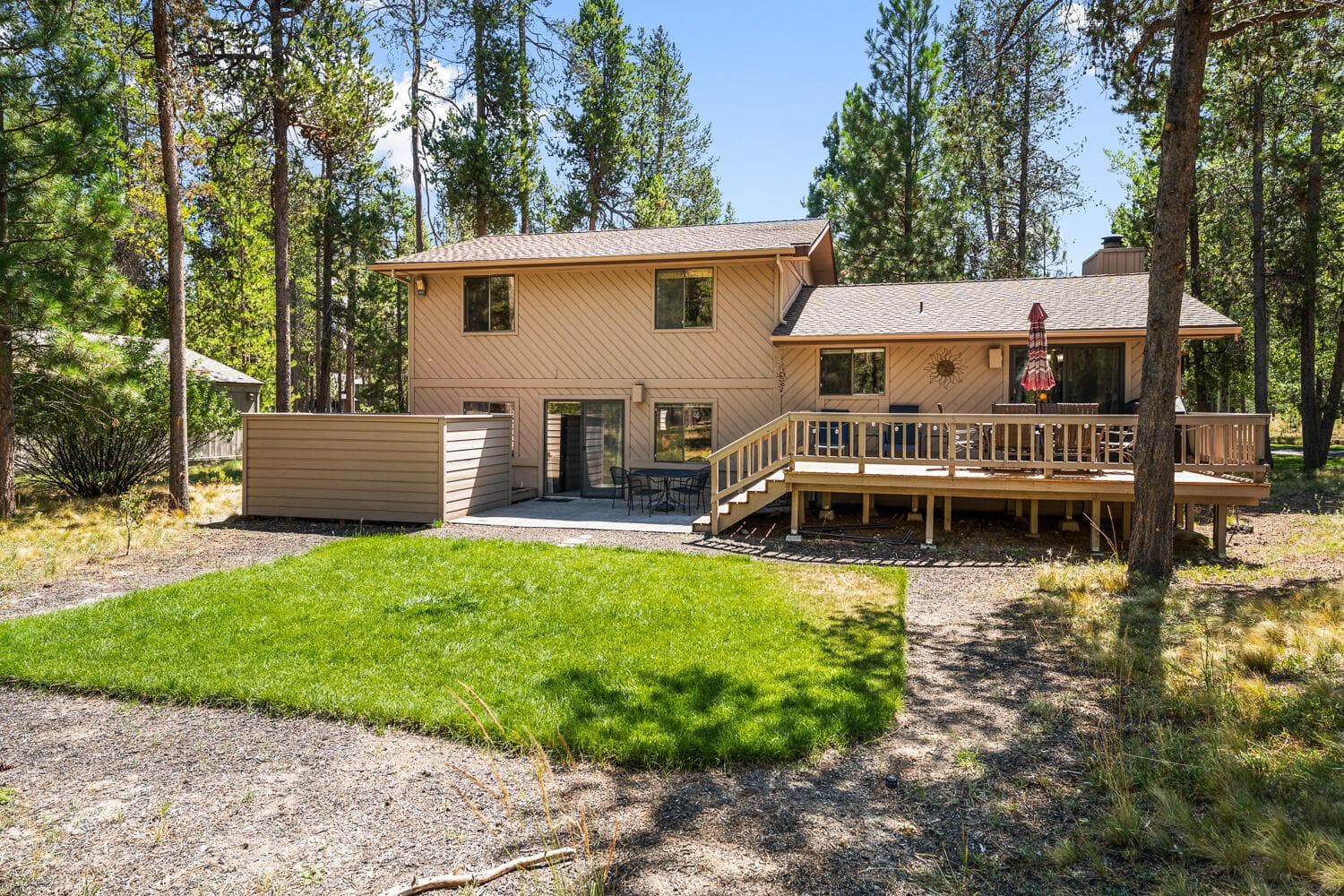 Photo of 17736 Parkland Lane 27 of 29