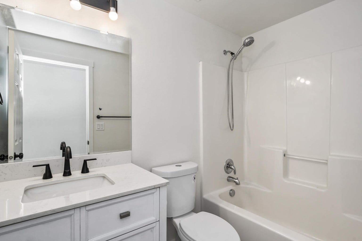 Photo of 1331 NE 4th Street 26 of 39