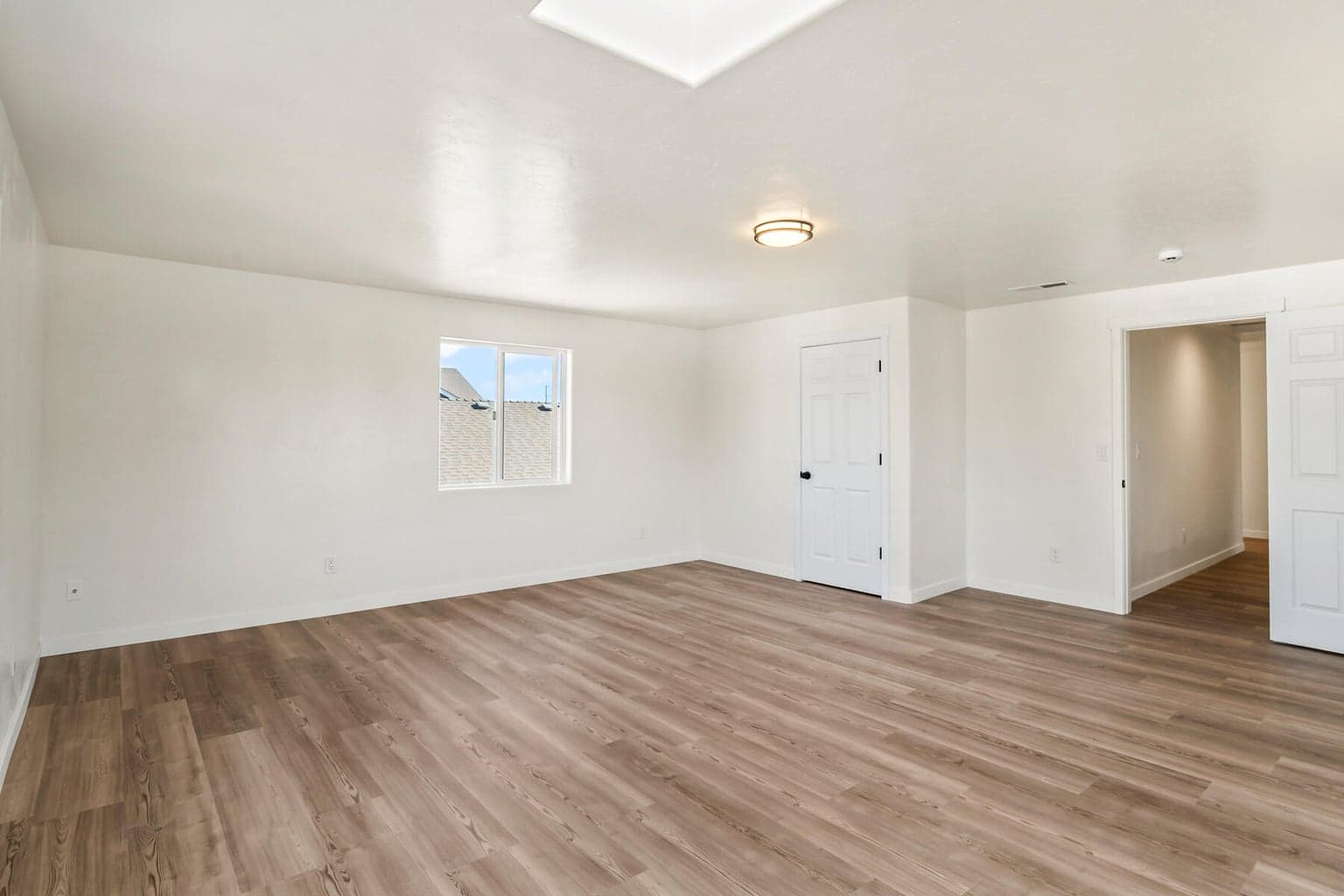Photo of 1331 NE 4th Street 34 of 39