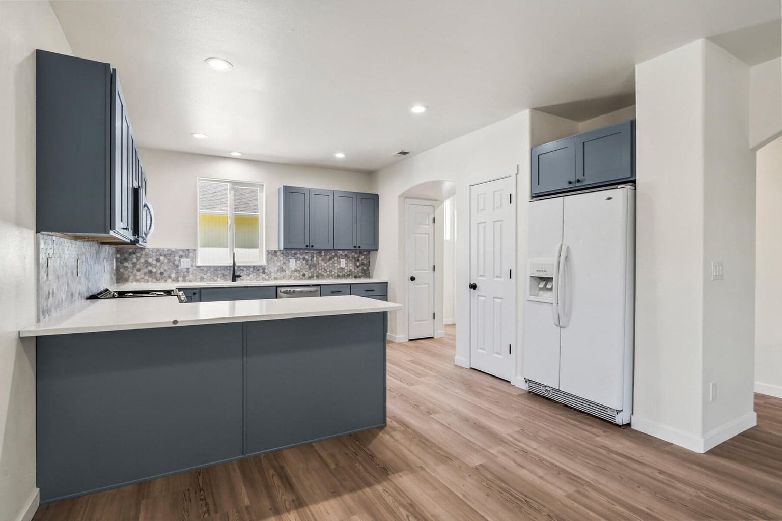 Photo of 1331 NE 4th Street 13 of 39