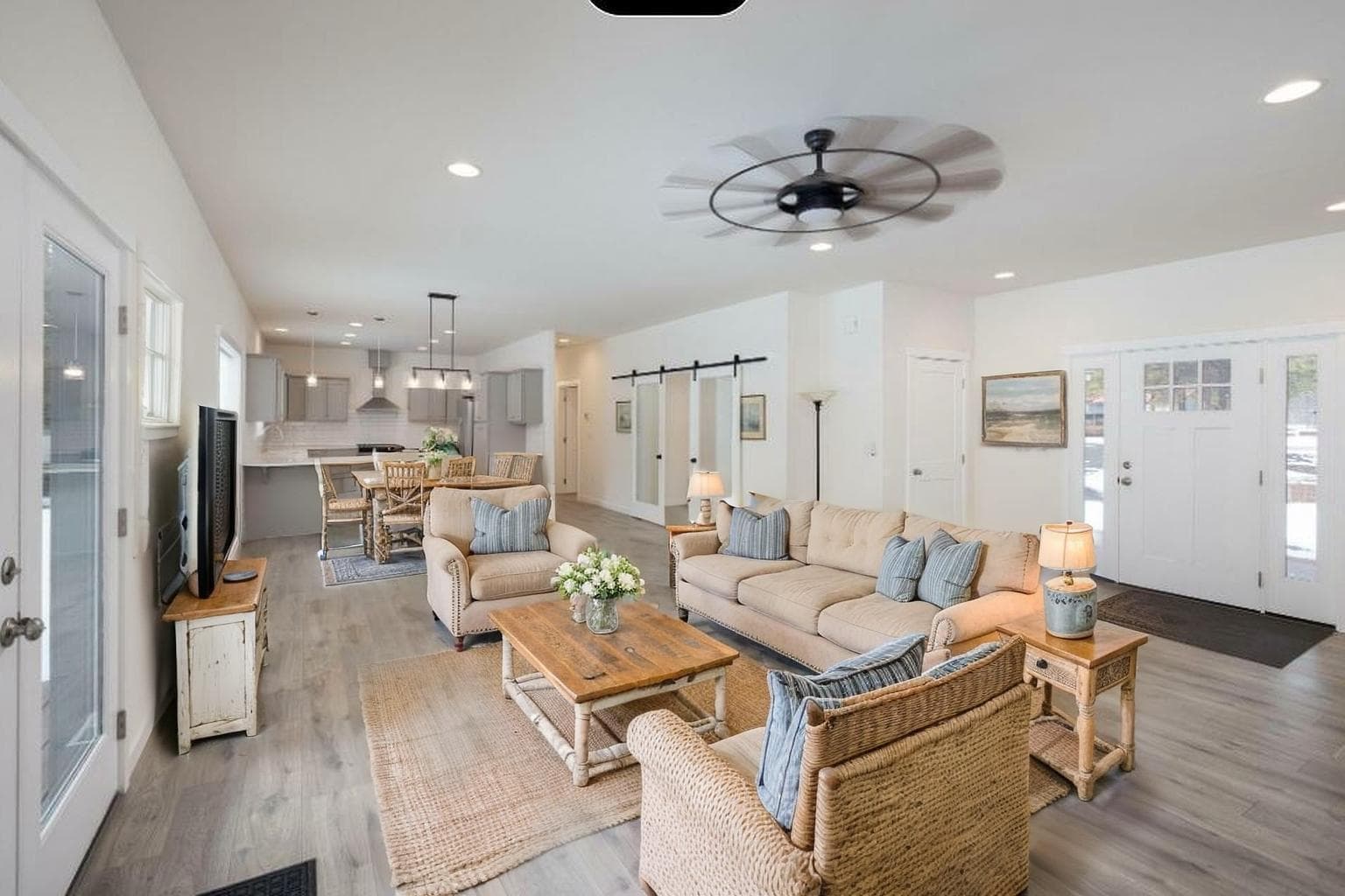 Great room virtuially staged