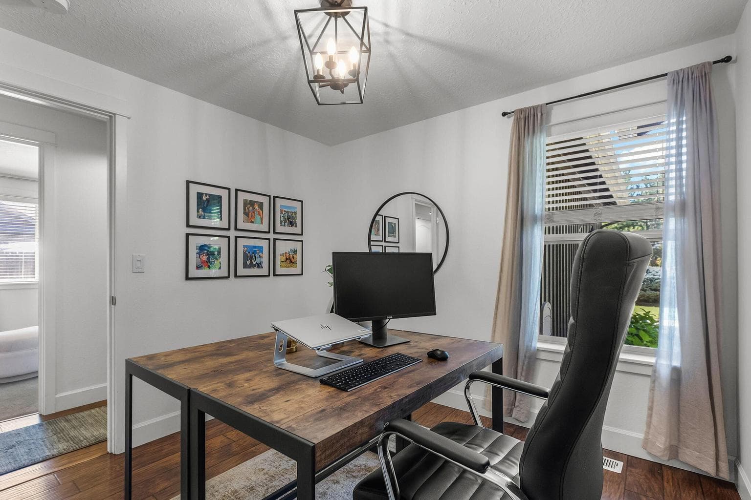 Photo of 61246 Bighorn Court 24 of 31