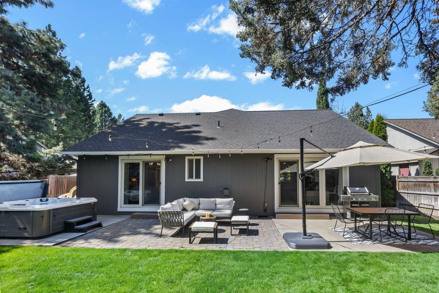 Photo of 61246 Bighorn Court 27 of 31