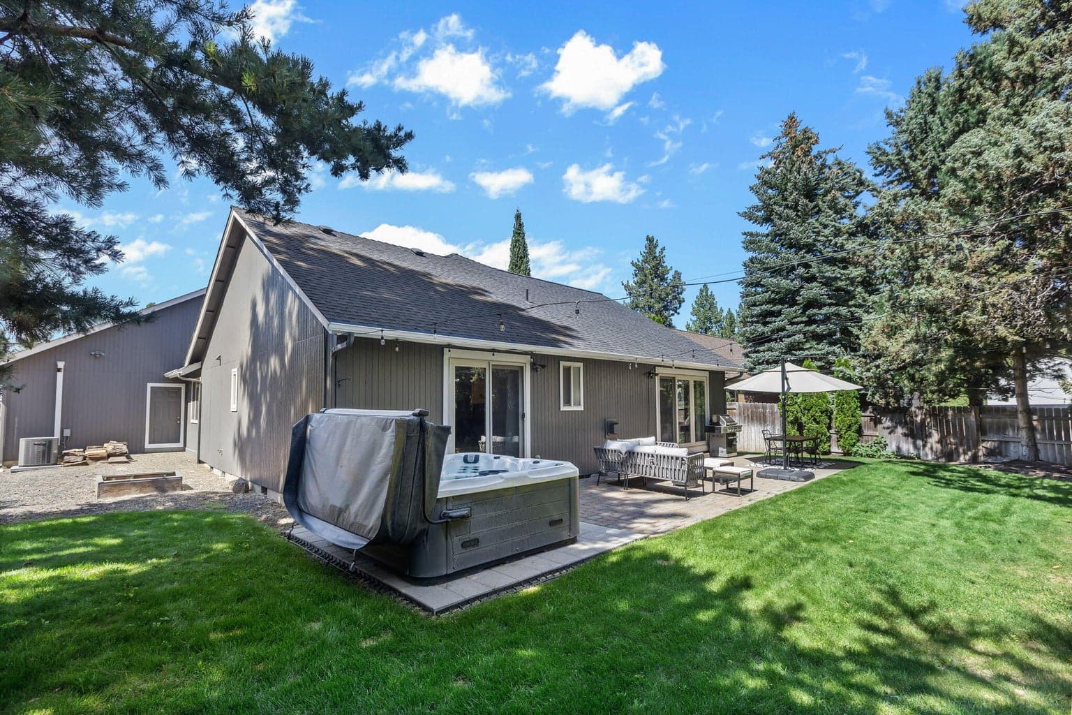 Photo of 61246 Bighorn Court 28 of 31
