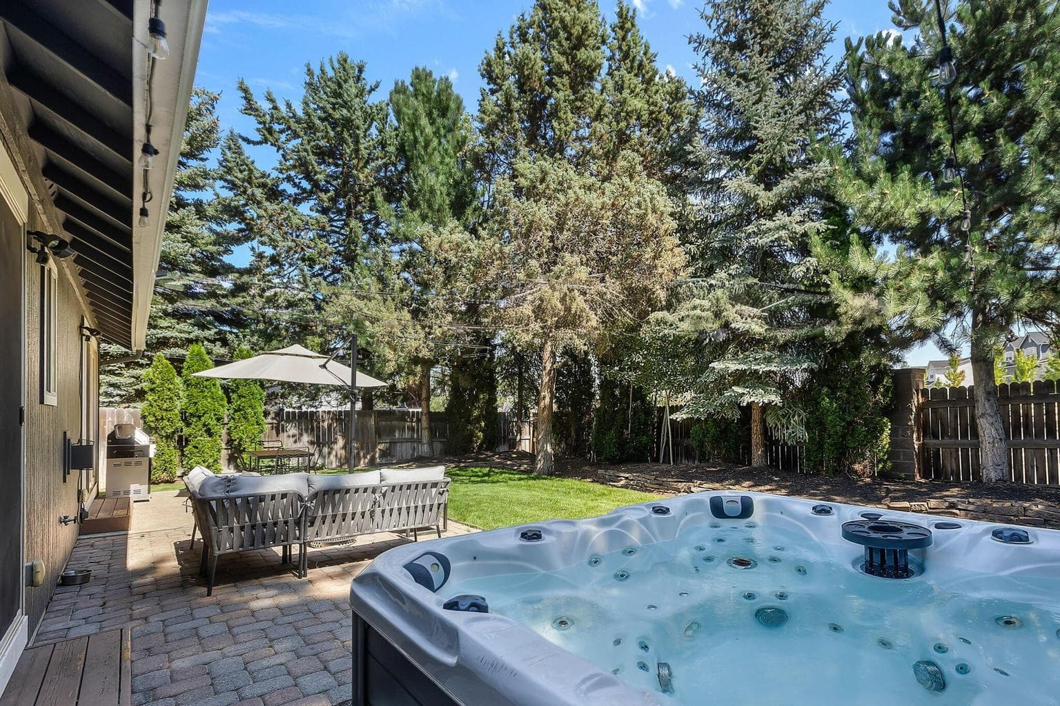 Photo of 61246 Bighorn Court 29 of 31