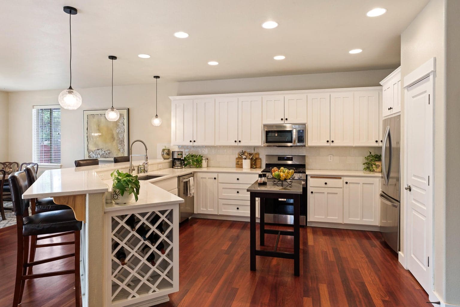 Photo of 137 NW Outlook Vista Drive 13 of 47