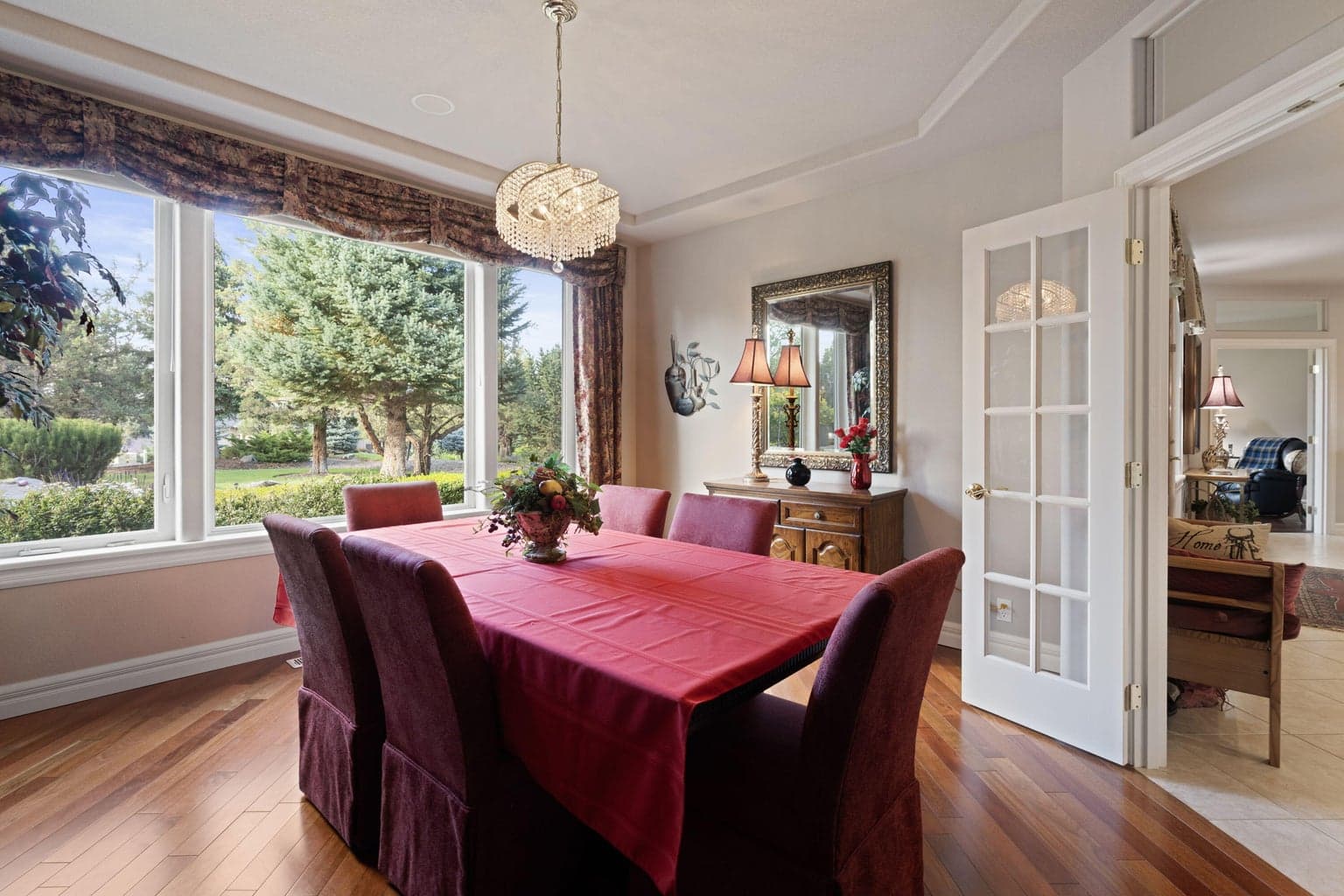 formal dining room