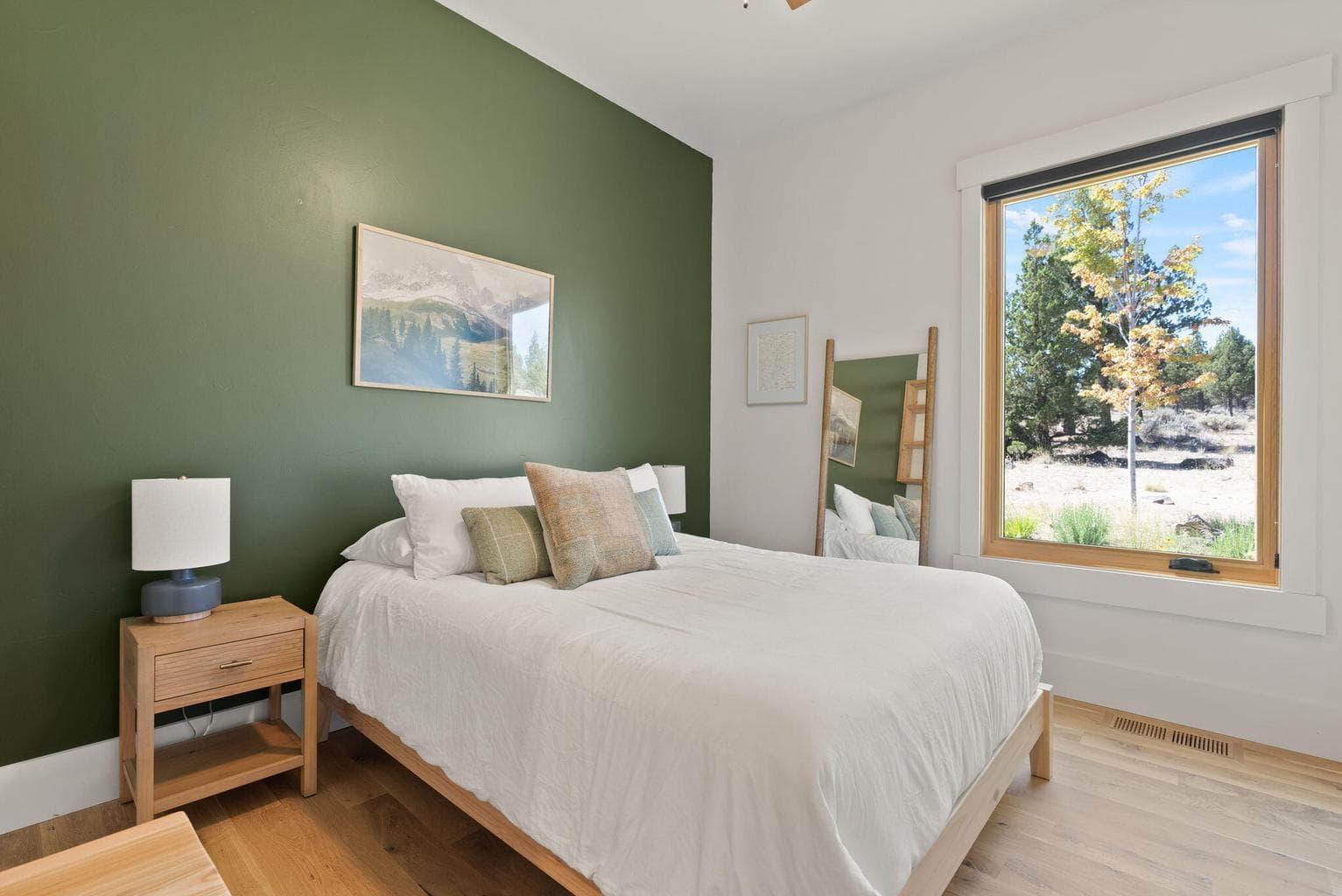 Photo of 6623 NW Tetherow Road 35 of 79