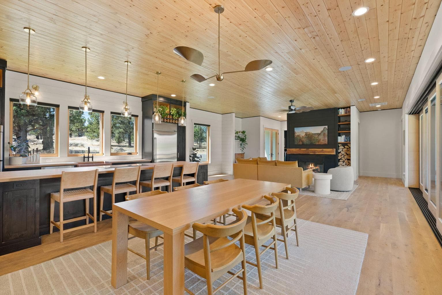 Photo of 6623 NW Tetherow Road 16 of 79