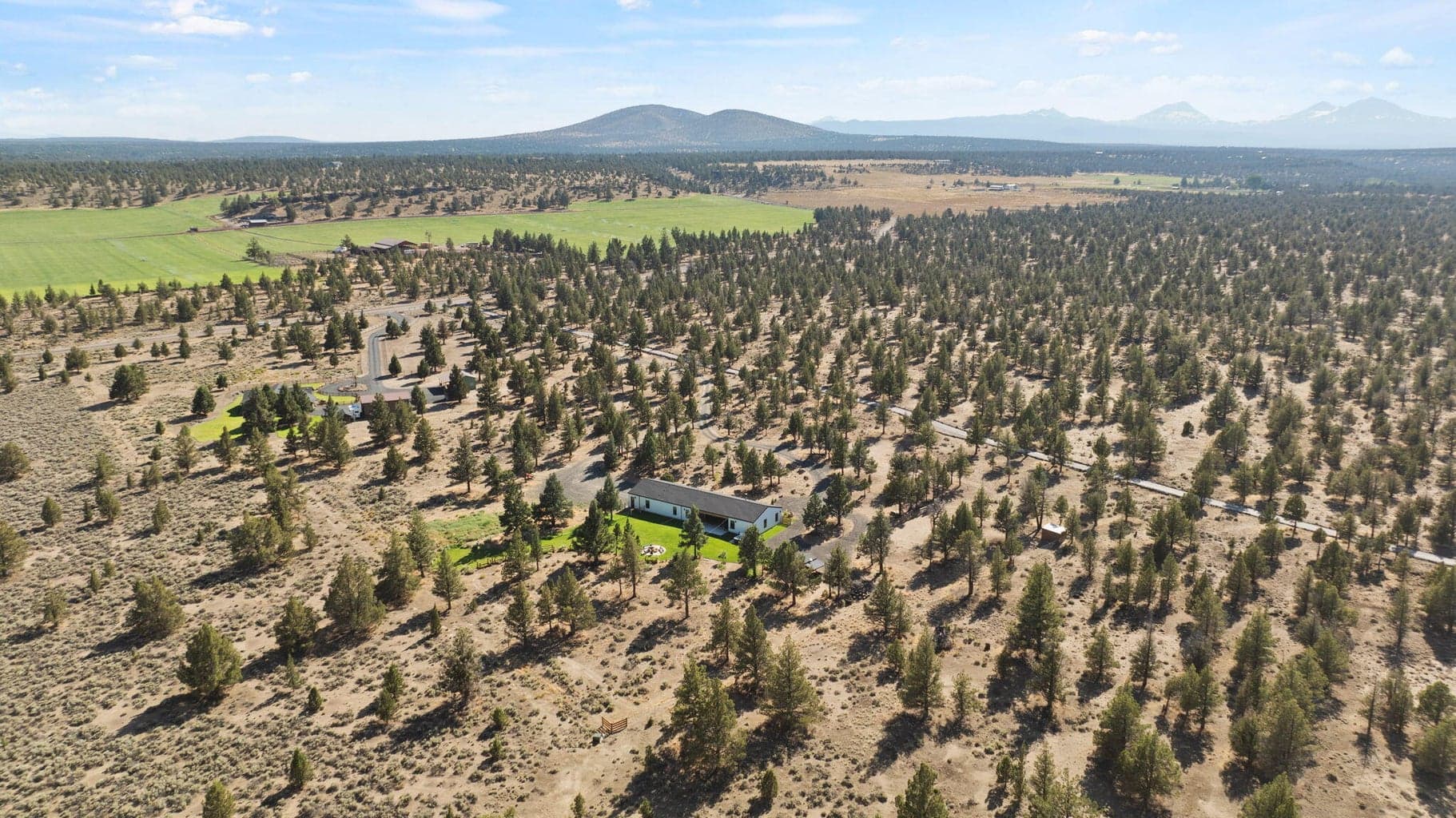 Photo of 6623 NW Tetherow Road 73 of 79