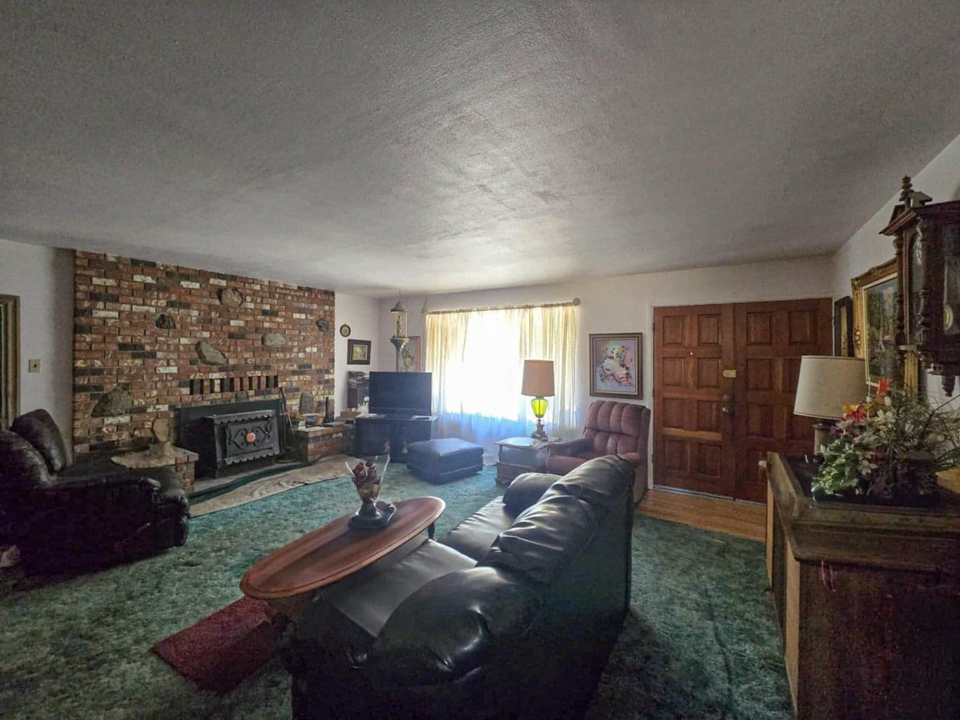 Photo of 5280 Rockydale 3 of 17