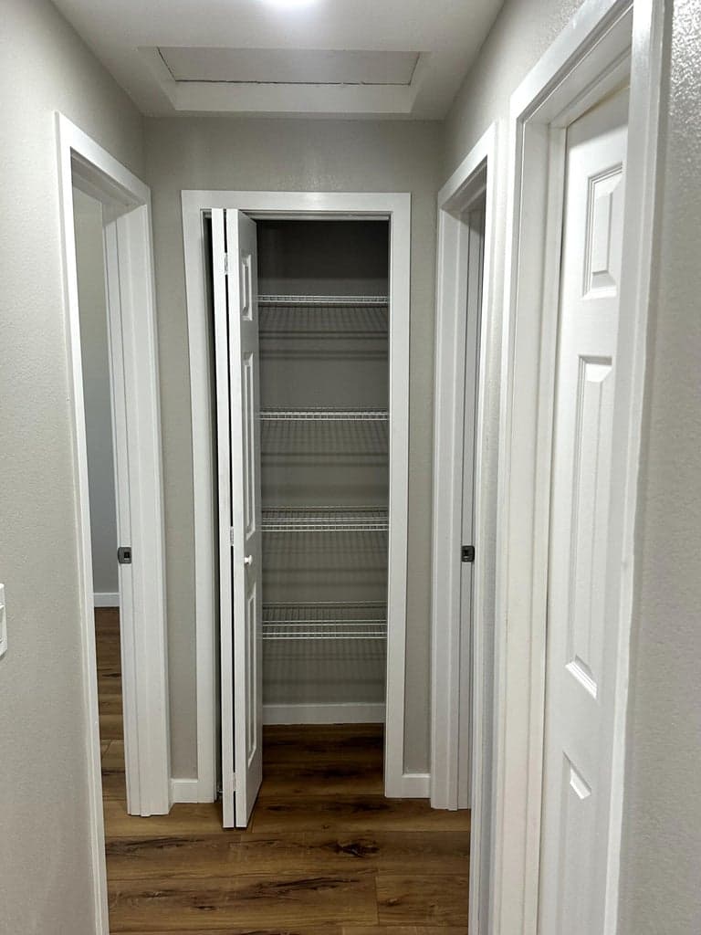 Photo of 3150 SW Pumice Avenue 12 of 20