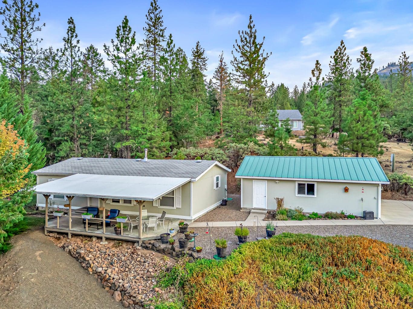 102 Manzanita, Prospect, 97536