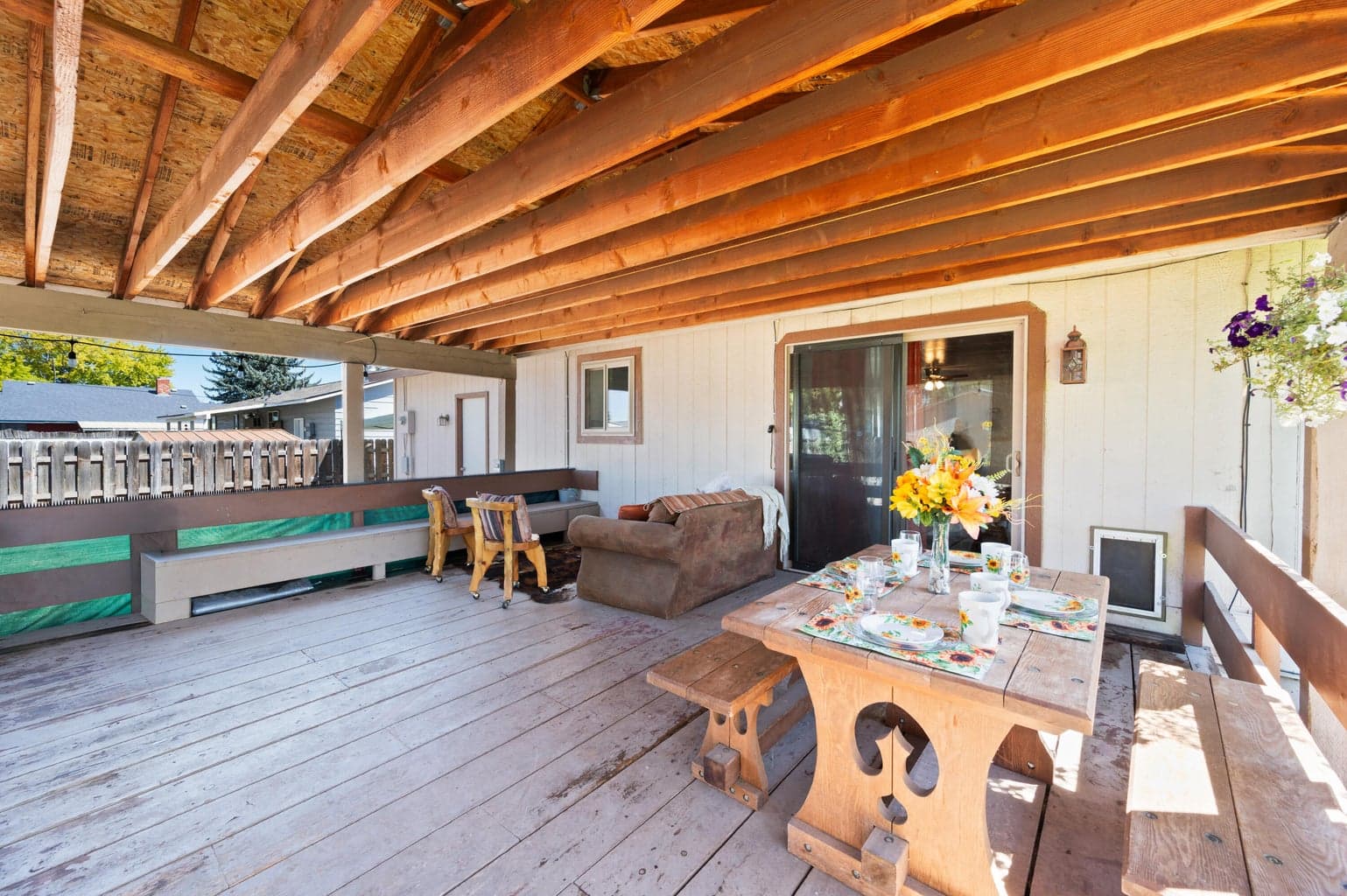 Photo of 775 SE Juniper Street 24 of 34
